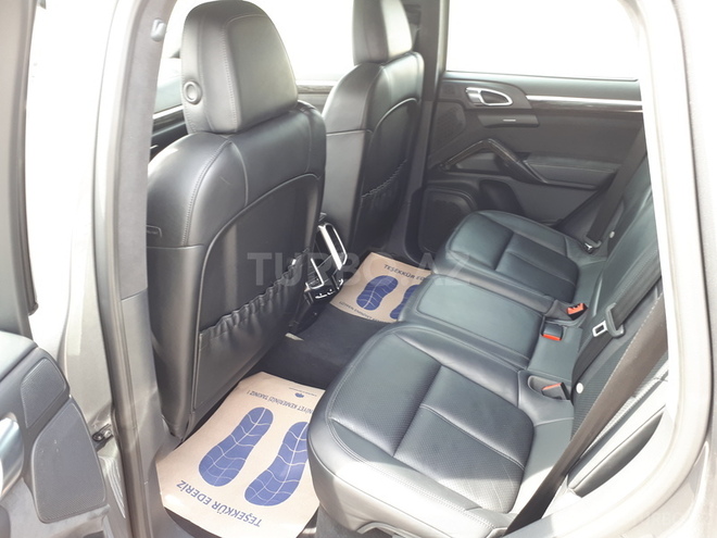 Porsche Cayenne GTS 2013, 58,000 km - 4.8 л - Bakı