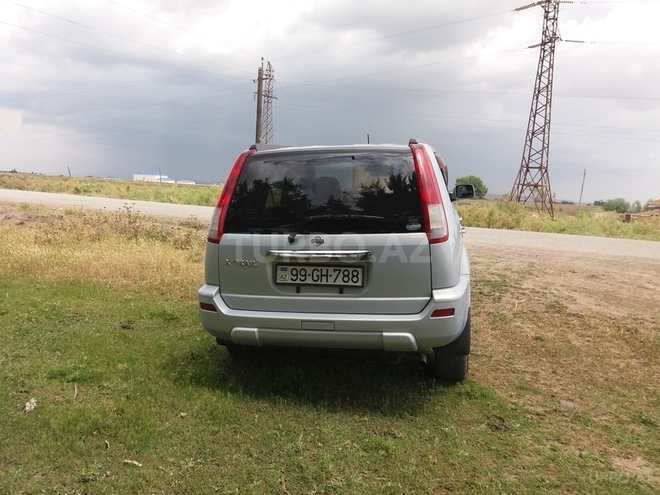 Nissan X-Trail 2002, 134,551 km - 2.2 l - Şirvan