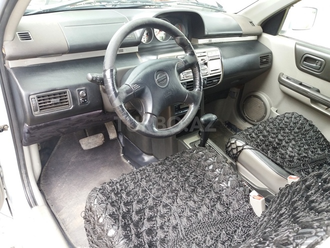 Nissan X-Trail 2002, 134,551 km - 2.2 l - Şirvan