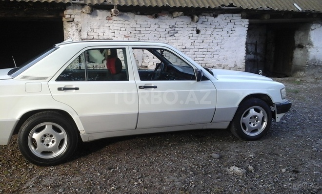 Mercedes 190 1991, 238,526 km - 2.0 л - Bakı