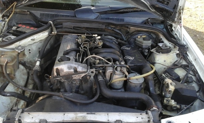 Mercedes 190 1991, 238,526 km - 2.0 л - Bakı
