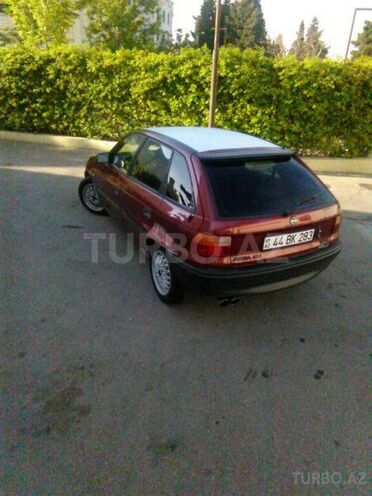 Opel Astra 1992, 172,685 km - 1.8 l - Bakı