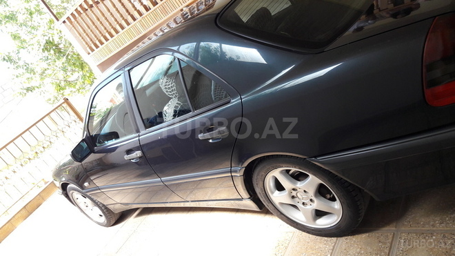 Mercedes C 180 1999, 274,000 km - 1.8 l - Gəncə