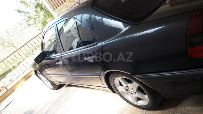 Mercedes C 180 1999, 274,000 km - 1.8 l - Gəncə