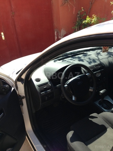 Ford Mondeo 2001, 280,000 km - 2.0 л - Bakı