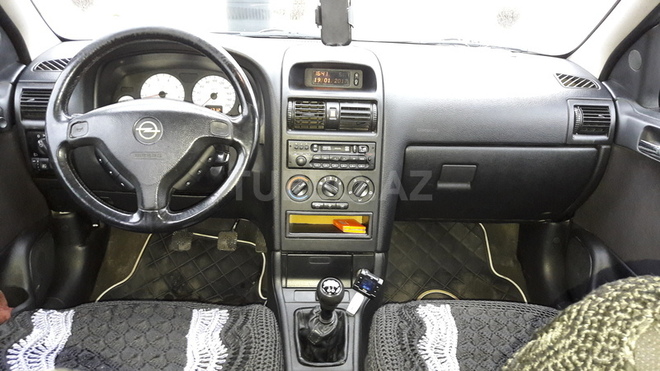 Opel Astra 1999, 210,000 km - 2.0 l - Bakı