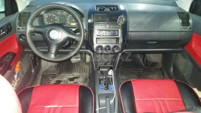 Volkswagen Polo 2003, 233,888 km - 1.4 l - Bakı