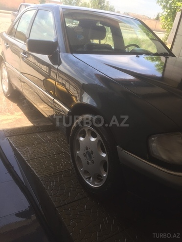 Mercedes C 220 1994, 321,456 km - 2.2 l - Bakı