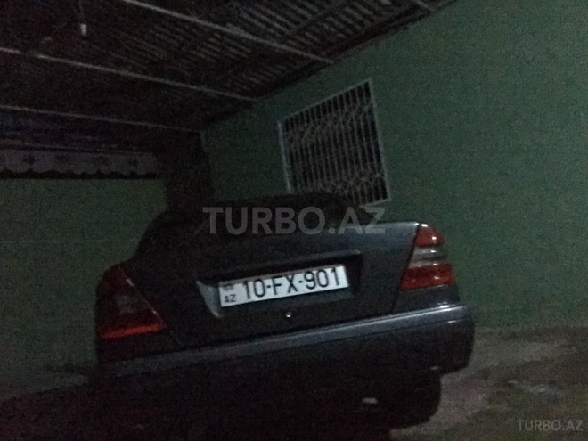 Mercedes C 220 1994, 321,456 km - 2.2 l - Bakı