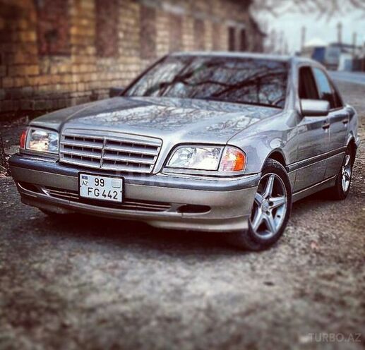 Mercedes C 230 1999, 240,000 km - 2.3 l - Gəncə