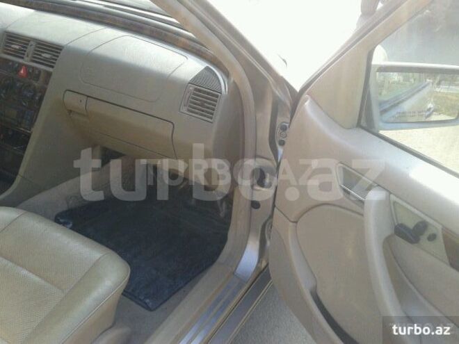 Mercedes C 230 1999, 240,000 km - 2.3 l - Gəncə