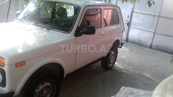 LADA (VAZ) Niva 2009, 151,000 km - 1.7 l - Şəki