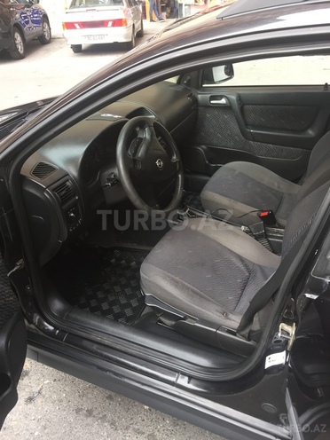 Opel Astra 2001, 320,000 km - 1.7 л - Bakı