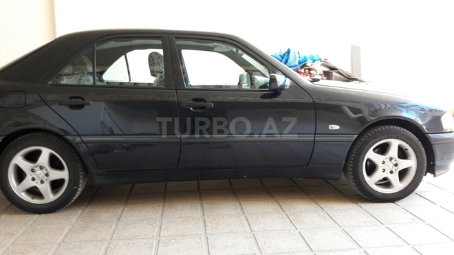 Mercedes C 180 1999, 127,000 km - 1.8 l - Gəncə