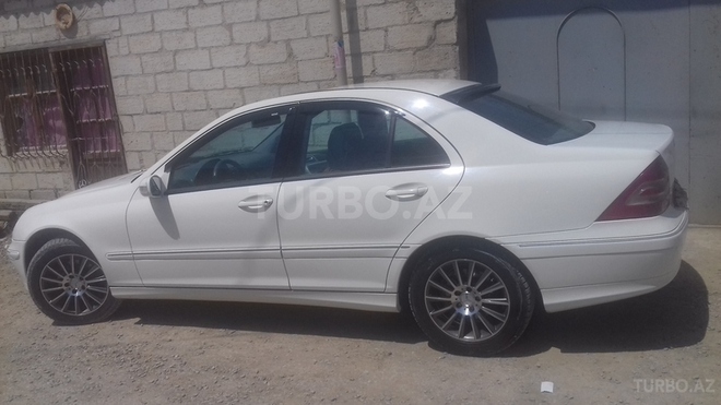 Mercedes C 200 2003, 247,200 km - 2.0 л - Bakı