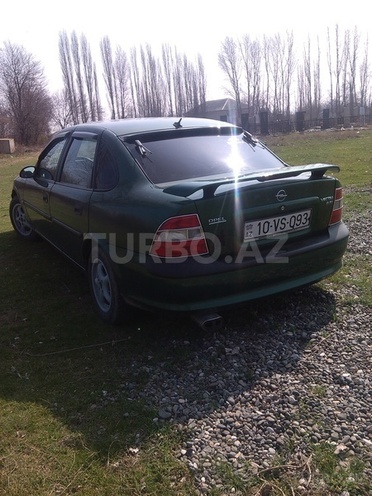 Opel Vectra 1997, 280,000 km - 1.6 l - Ağstafa