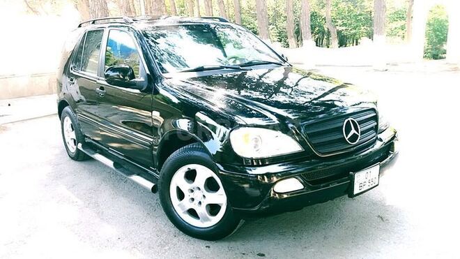 Mercedes ML 350 2004, 147,000 km - 3.5 л - Sumqayıt
