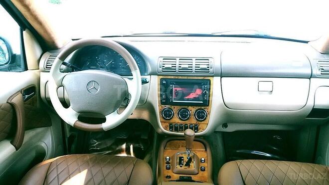Mercedes ML 350 2004, 147,000 km - 3.5 л - Sumqayıt