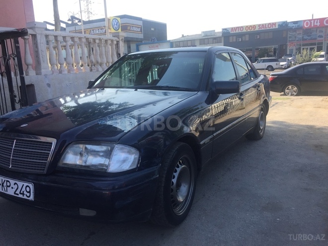 Mercedes C 180 1995, 289,000 km - 1.8 l - Bakı