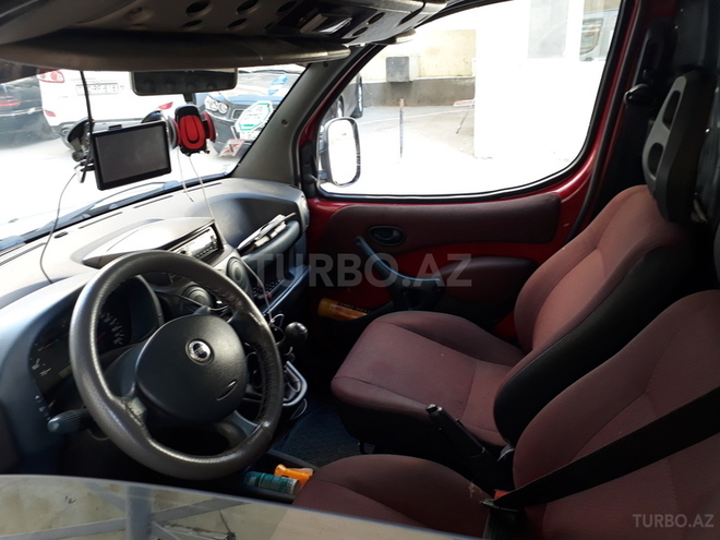 Fiat Doblo 2000, 267,000 km - 1.9 l - Bakı