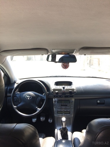 Toyota Avensis 2004, 232,000 km - 1.8 l - Bakı