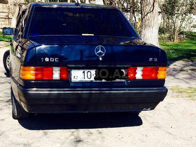 Mercedes 190 1991, 299,345 km - 2.0 л - Sumqayıt