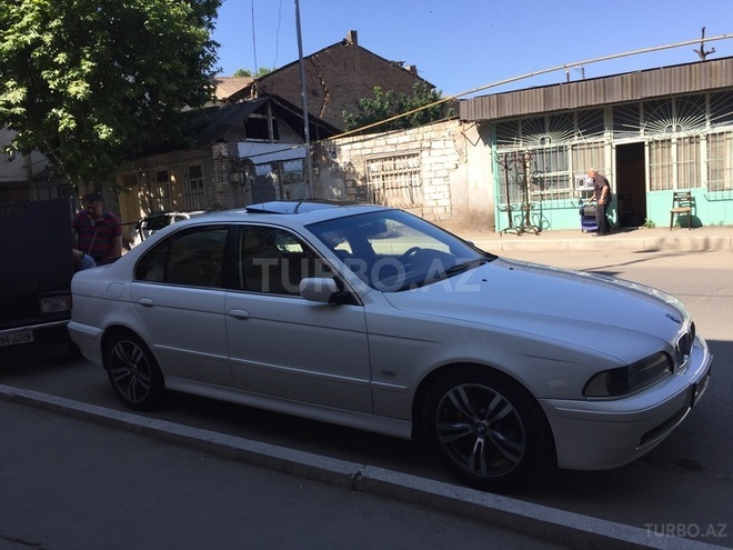 BMW 523 2002, 285 km - 0.2 l - Gəncə