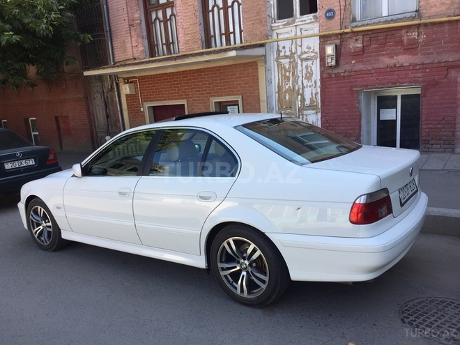 BMW 523 2002, 285 km - 0.2 l - Gəncə