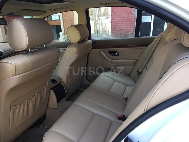 BMW 523 2002, 285 km - 0.2 l - Gəncə