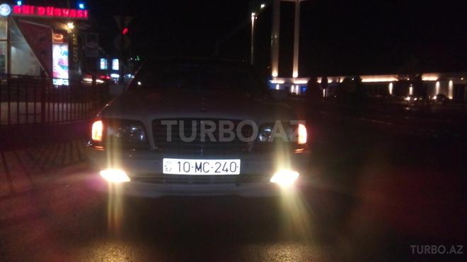 Mercedes C 240 2000, 195,000 km - 2.4 л - Bakı