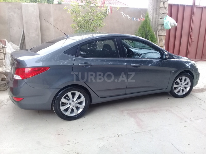 Hyundai Accent 2012, 50,000 km - 1.6 l - Bakı