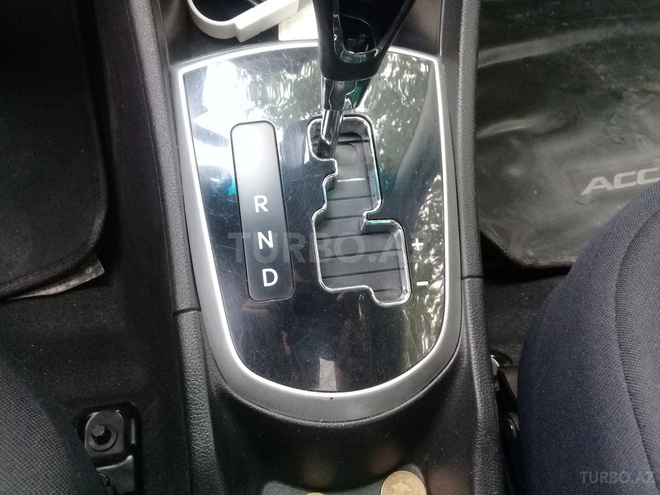 Hyundai Accent 2012, 50,000 km - 1.6 l - Bakı