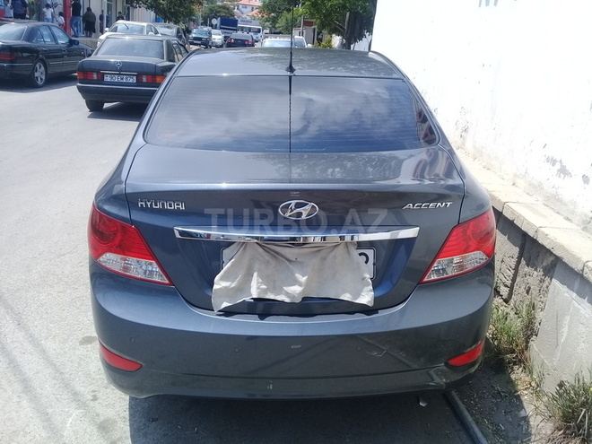 Hyundai Accent 2012, 50,000 km - 1.6 l - Bakı