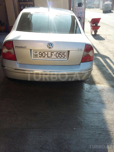 Volkswagen Passat 2001, 200,000 km - 2.8 л - Bakı