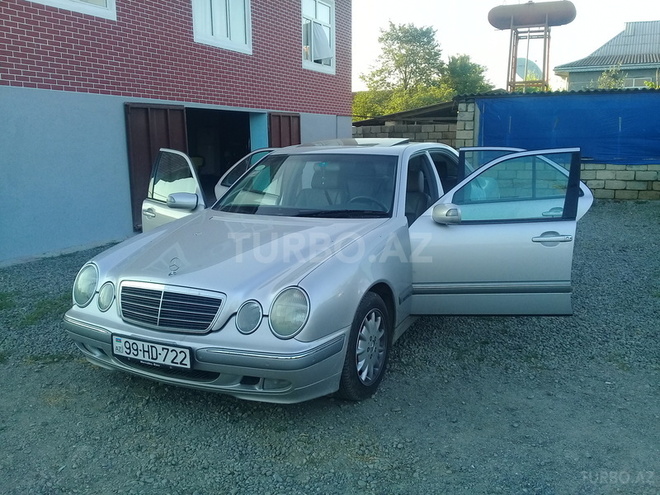 Mercedes E 240 2000, 223,800 km - 2.4 л - Lənkəran