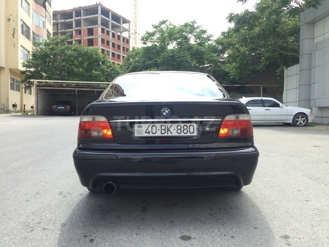 BMW 528 1996, 262,000 km - 2.8 l - Bakı