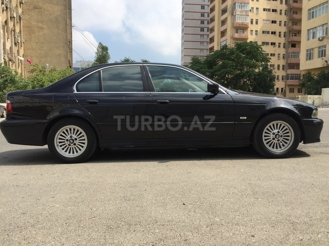 BMW 528 1996, 262,000 km - 2.8 l - Bakı