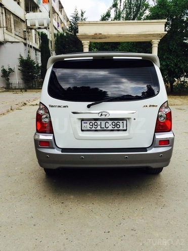 Hyundai Terracan 2002, 225,870 km - 2.9 л - Bakı