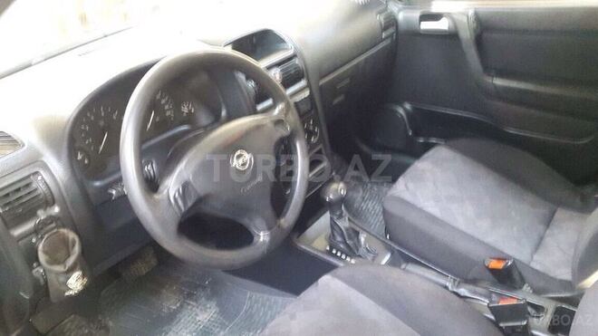 Opel Astra 1998, 170,000 km - 1.6 l - Gəncə