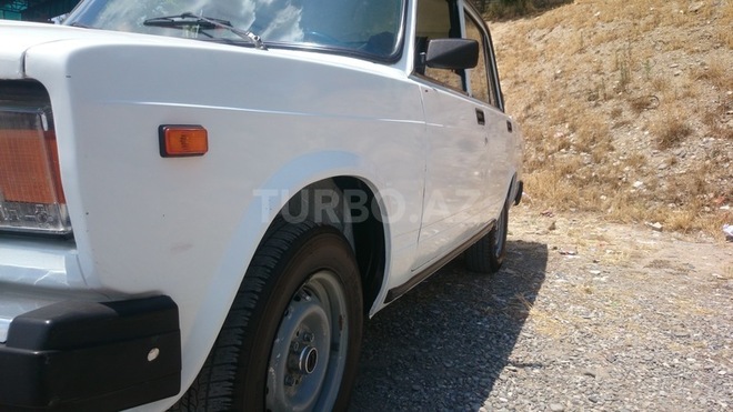 LADA (VAZ) 2107 1990, 200,000 km - 1.5 л - Ucar