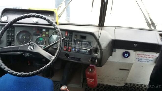 Mercedes  1991, 450,000 km - 12.0 l - Bakı