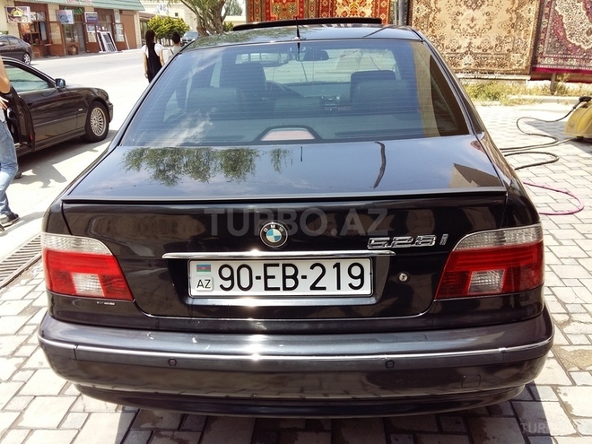 BMW 528 1997, 410,000 km - 2.8 л - Bakı