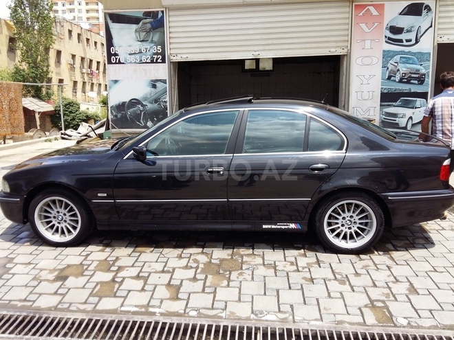 BMW 528 1997, 410,000 km - 2.8 л - Bakı