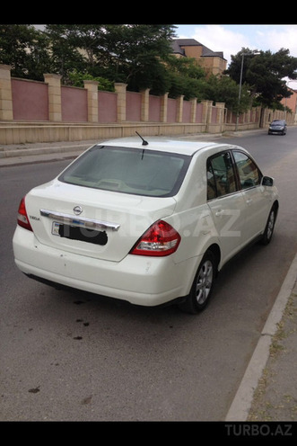 Nissan Tiida 2006, 160,000 km - 1.6 l - Bakı