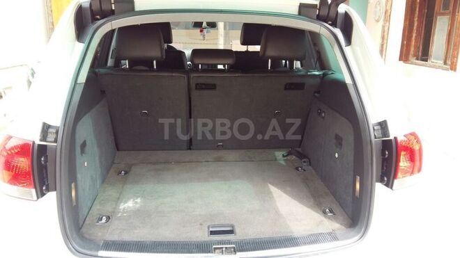 Volkswagen Touareg 2003, 118,000 km - 3.2 l - Bakı