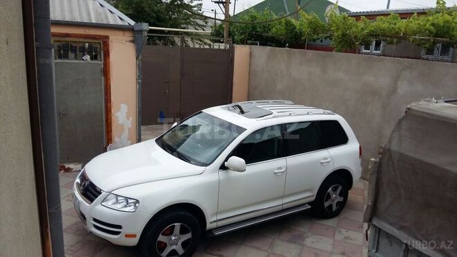 Volkswagen Touareg 2003, 118,000 km - 3.2 l - Bakı