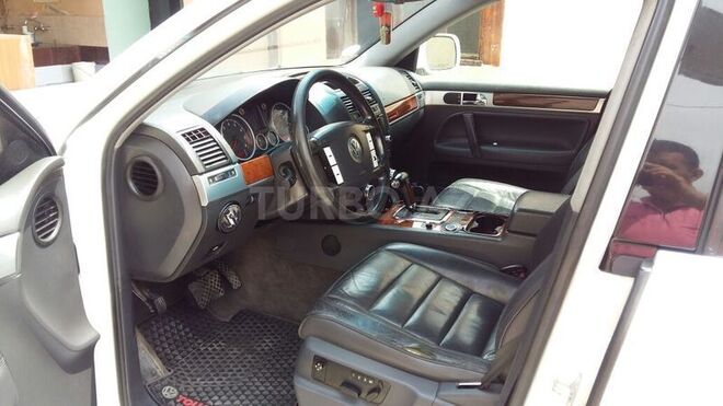Volkswagen Touareg 2003, 118,000 km - 3.2 l - Bakı