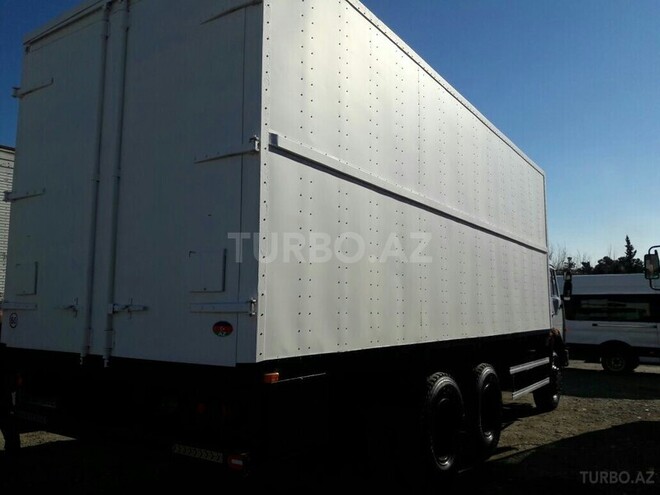 KamAz 54115 2008, 44,400 km - 11.0 l - Yevlax