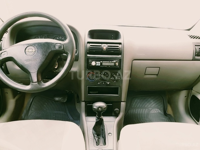 Opel Astra 1998, 301,560 km - 2.0 л - Bakı
