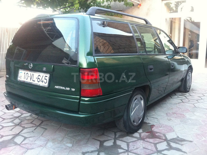 Opel Astra 1995, 386,508 km - 1.6 л - Tovuz